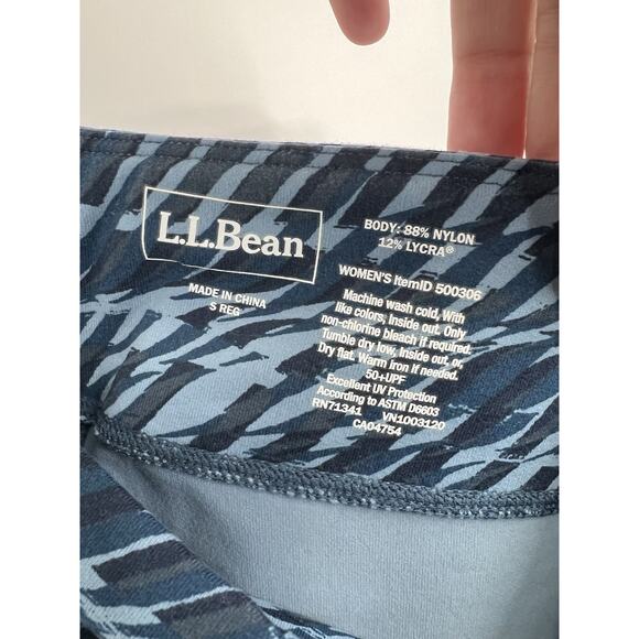 LL Bean Blue Pattern Crop Compression Leggings Small - Picture 4 of 4